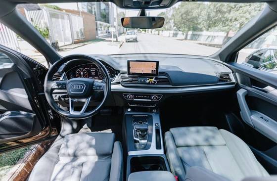 AUDI Q5 2.0 TFSI GASOLINA BLACK S TRONIC AUDI Q5 2.0 TFSI GASOLINA BLACK S TRONIC
